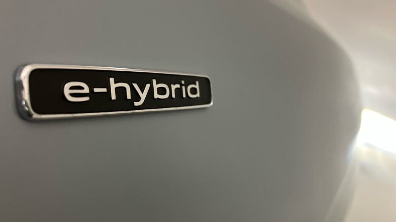 Audi Q3 1.5 e-Hybrid Launch Edition 5dr S Tronic Estate